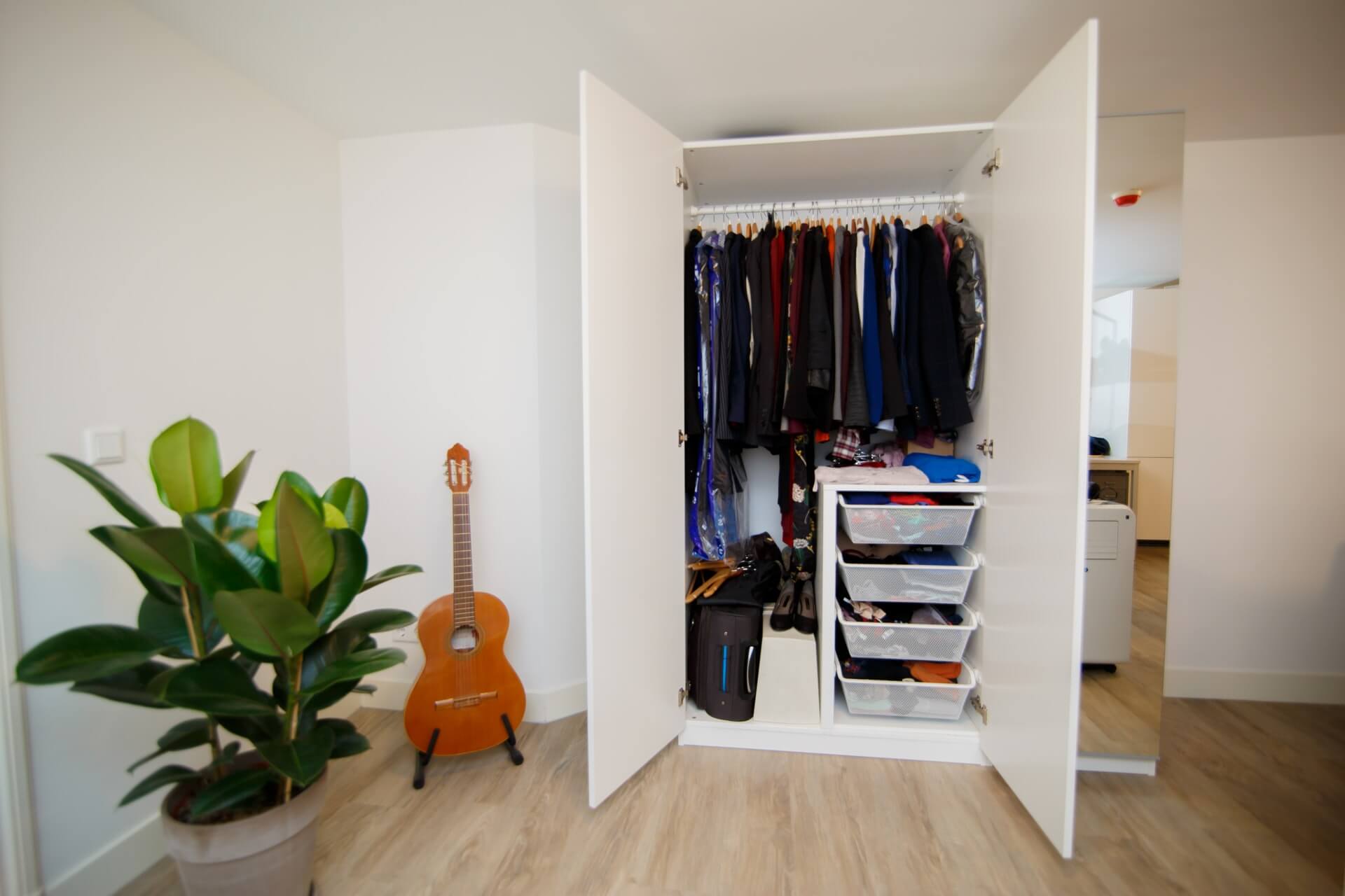 Ideas For Detoxing Your Closet