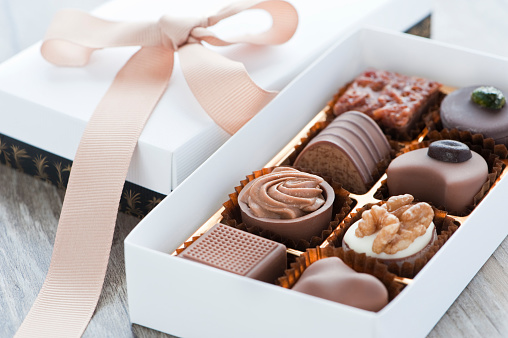 Sweets from Dessert Boxes, All in One Place!